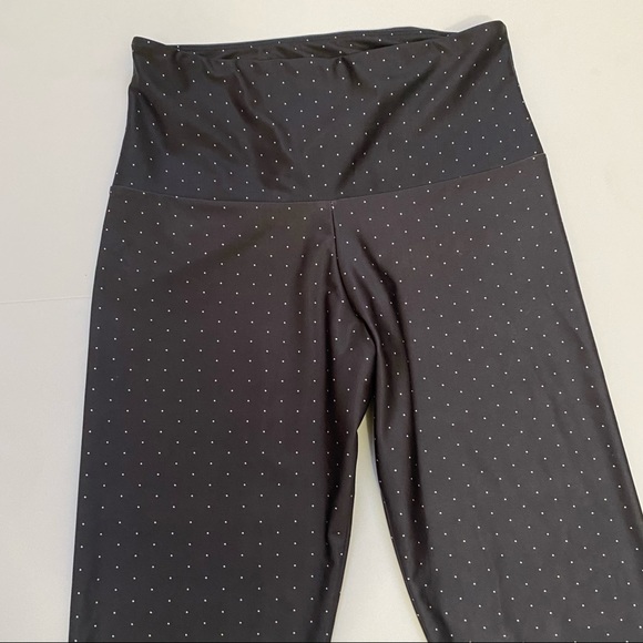 Onzie Grey Mini White Polka Dot High Rise Leggings - Picture 3 of 8